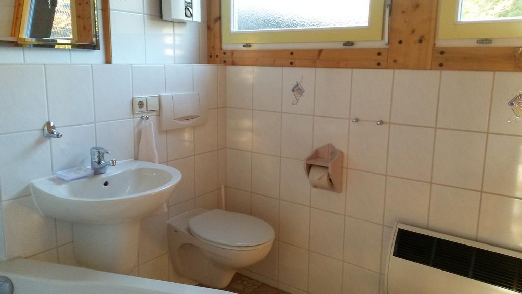 Nurdachhaus Ferienpark Schellbron Schellbronn Pokój zdjęcie